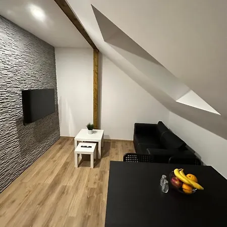 Krenov Apartment