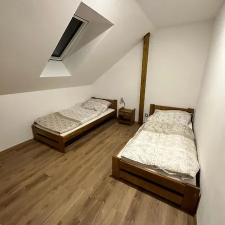 Krenov Appartement *