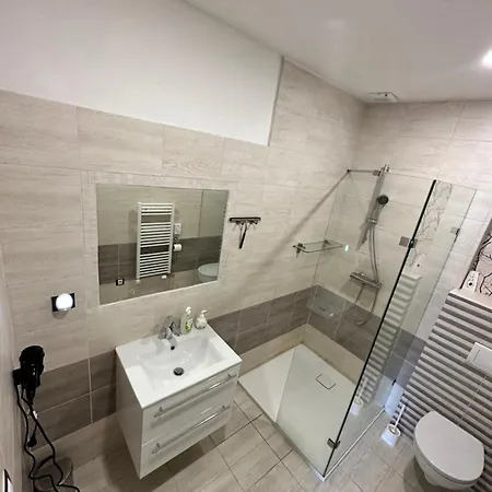 Krenov Appartement Bernsdorf